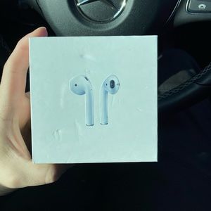 Apple AirPods 2